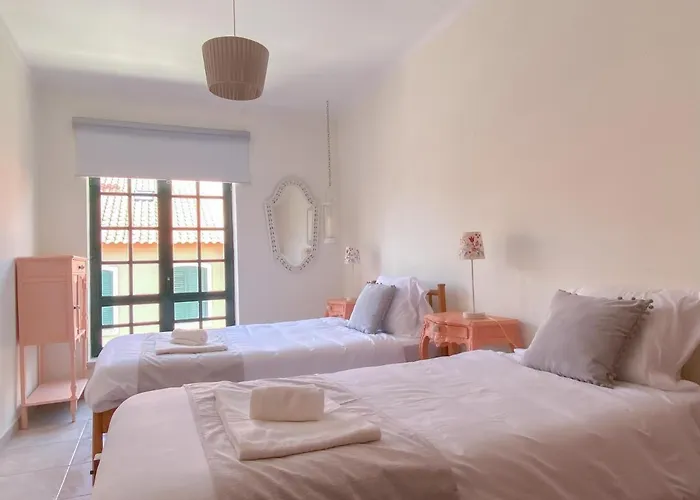 別荘 Supertubos アトウギア・ダ・バレイア